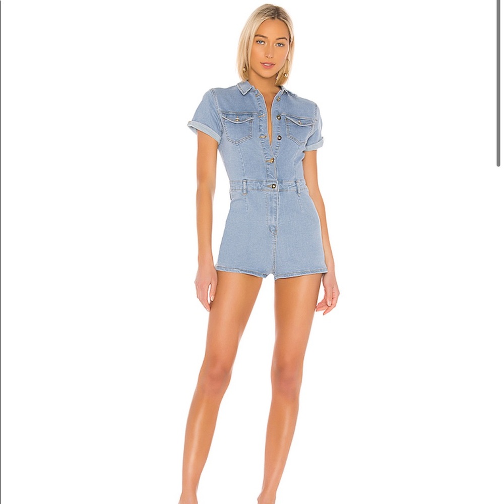 Superdown - Amber Denim Romper in Blue Xs